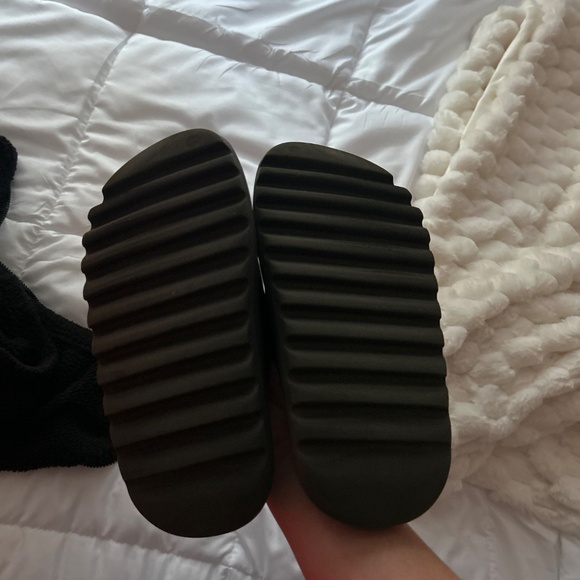 Yeezy slides